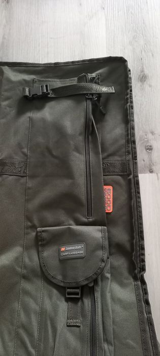 Pokrowiec Tandem Baits na 3 wędki+3 z kołowrotkami.