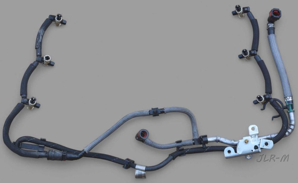 Przewód Paliwowy Land Rover Discovery 4 L319 L494 L405 3.0D  używany