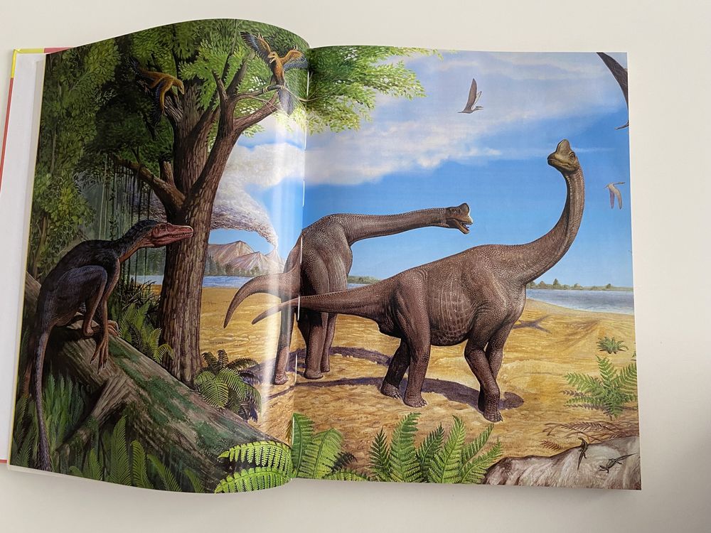 Большой иллюстрированный Атлас динозавров