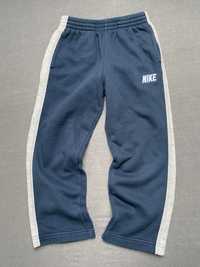 dresy spodnie Nike 5-6 lat
