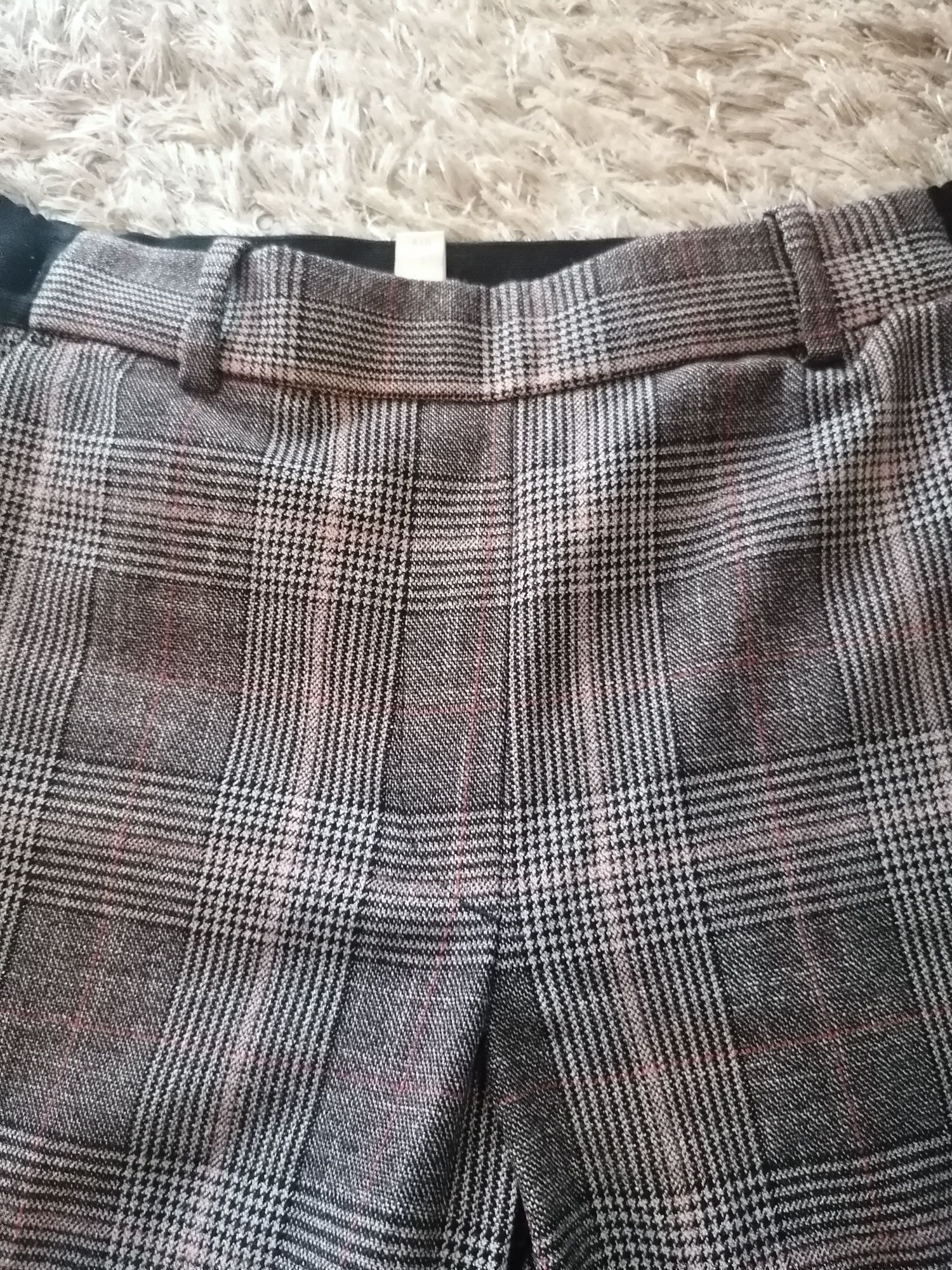 Spodnie H&M kratka