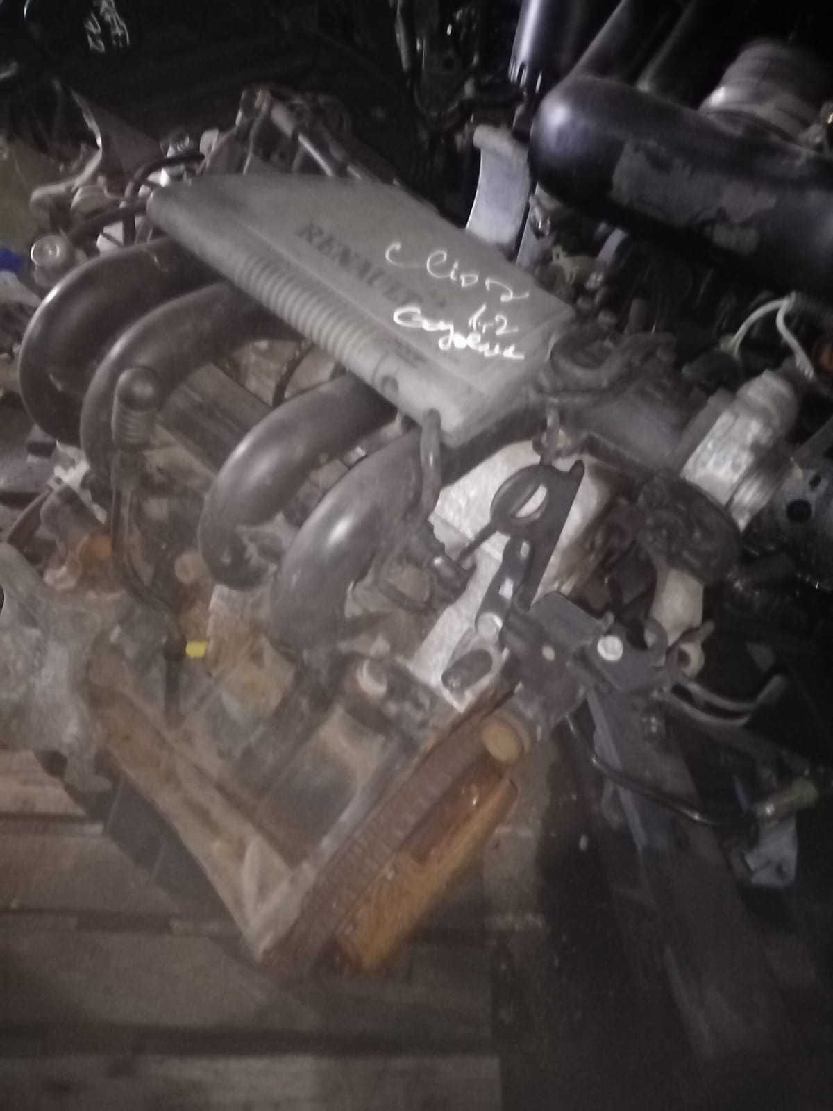 Motor Renault Clio II 1.2 Gasolina