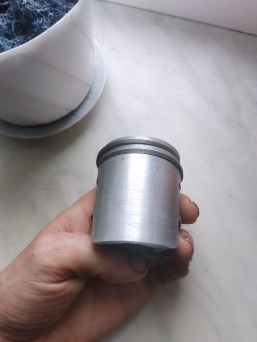 Поршень и кольца на мотоцикл минск Ссср