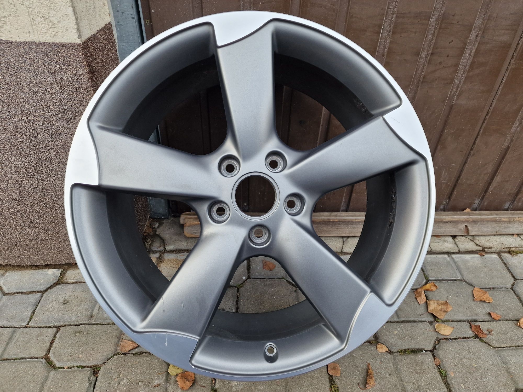 Pojedyncza felga aluminiowa Audi Q7 S-line 21" 5x130 9Jx21 ET 60