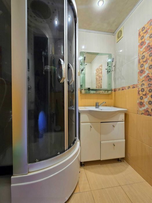 Продаж 3-х кімнатної квартири з Автономним опаленням (Піщаний масив)