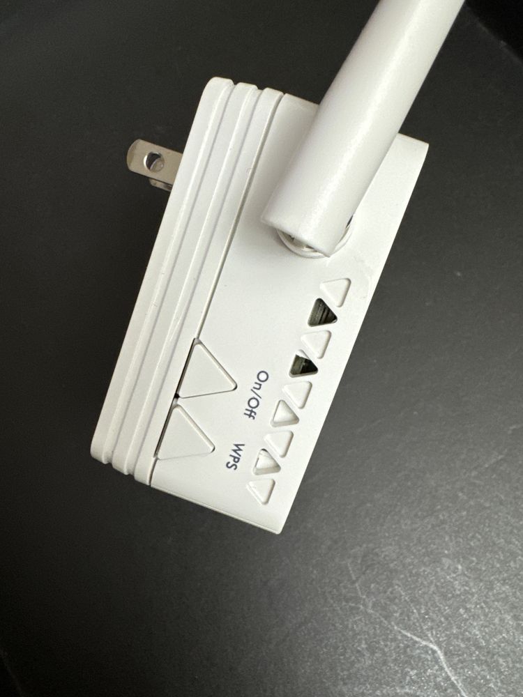 ретранслятор netgear (розширювач Wi-FI)