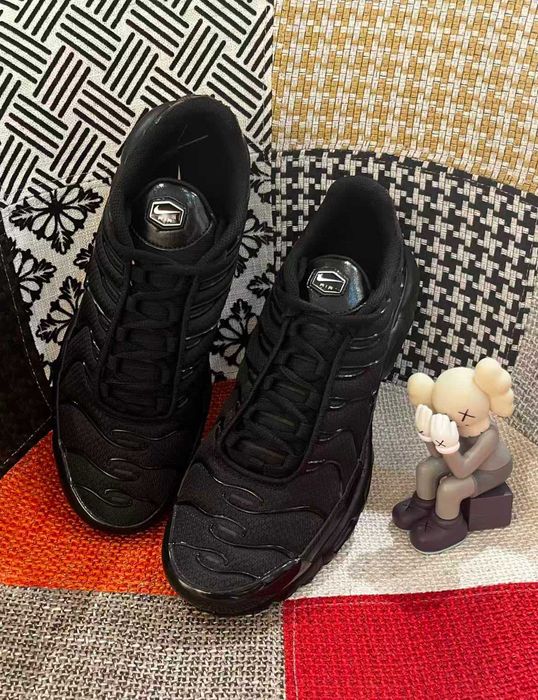 Buty-Trampk-Nike Air Max TN Plus Black R.43