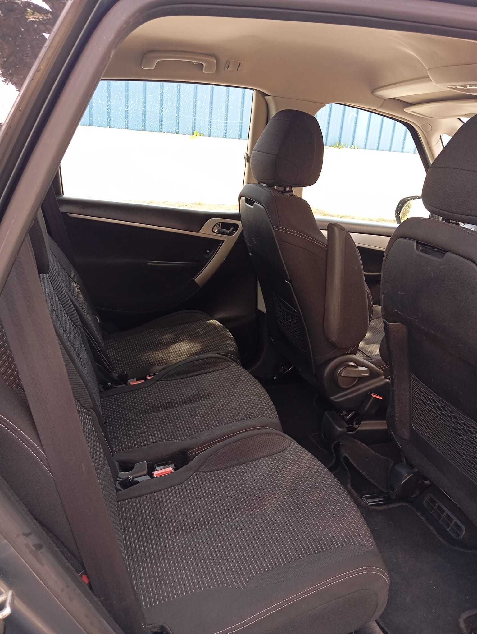 Vendo C4 Picasso Automatico.