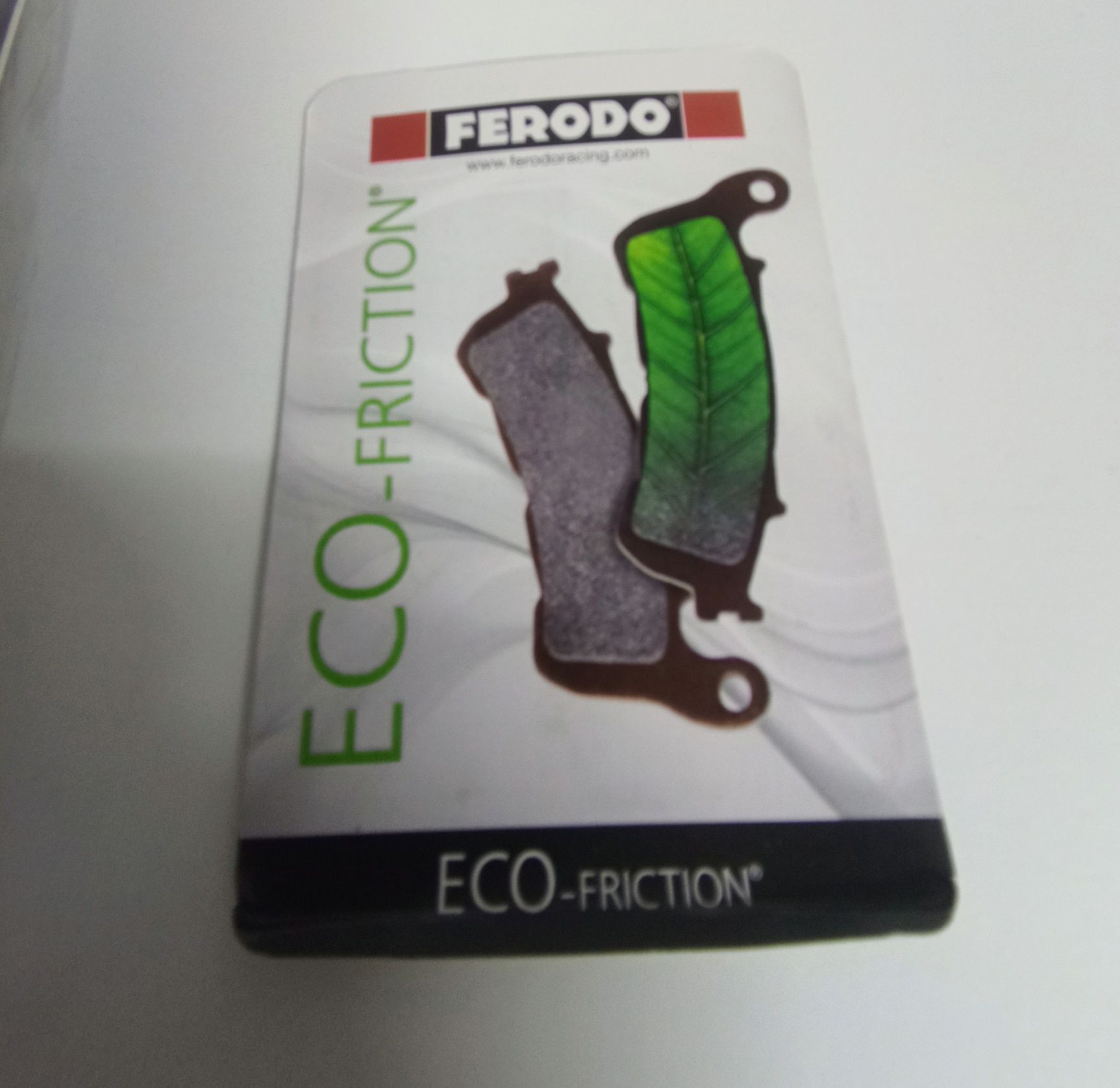 Pastilhas de travão motos estrada scooters
