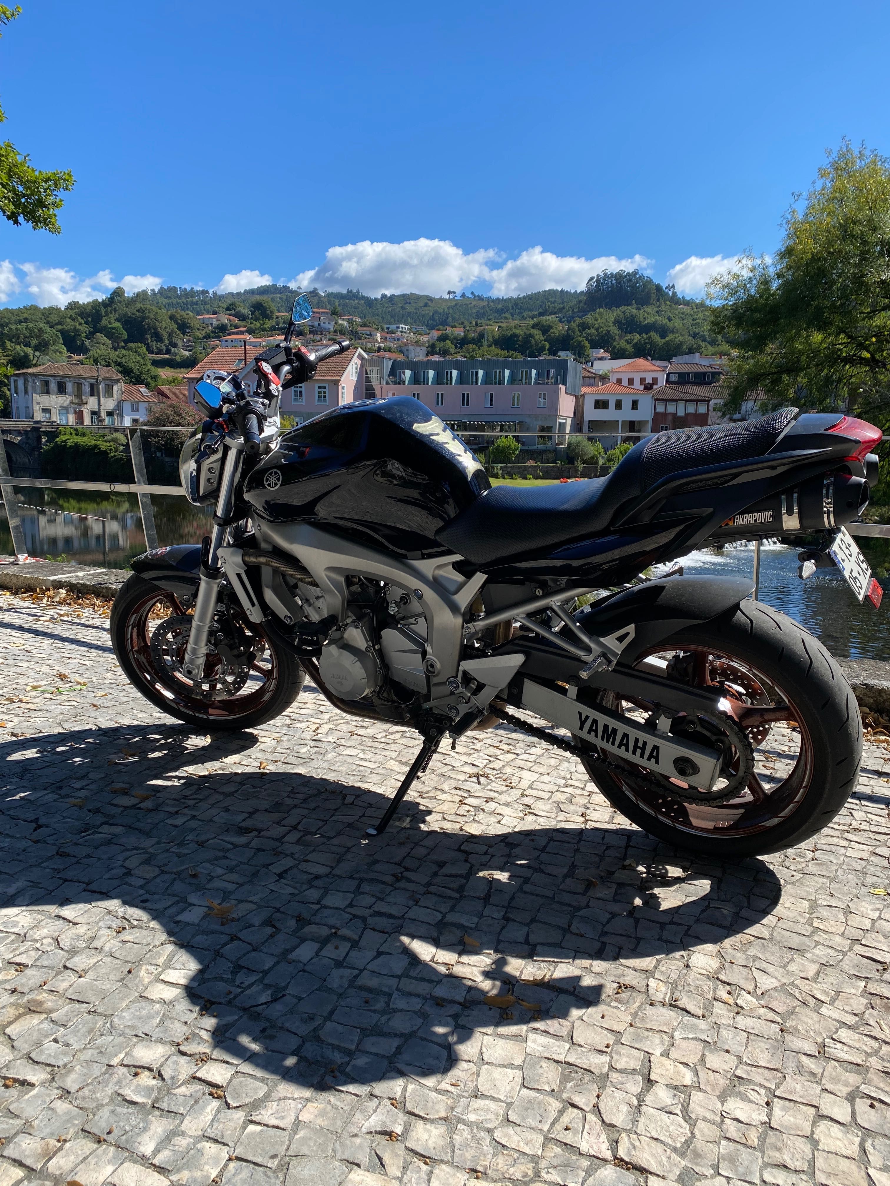Yamaha fz6 N impecável