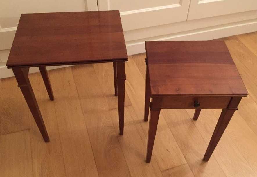 Conjunto de 3 mesas de apoio em madeira Cerejeira