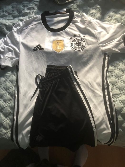 Conjunto da Alemanha tamanho S