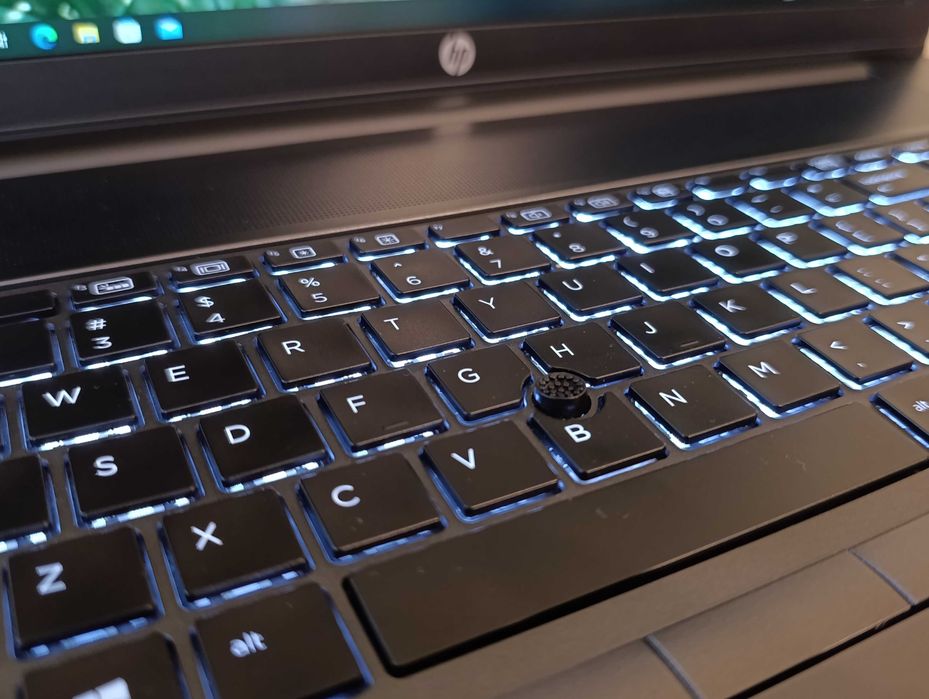 Ноутбук HP ZBOOK G3 E3-1575M/32 GB/256 SSD|1TB HDD/17"/Quadro M5000M 8
