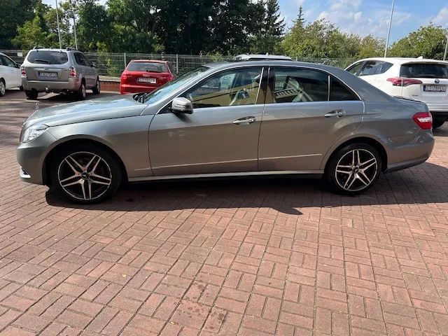 Mercedes-Benz Klasa E 4X4 , Benzyna-GAZ , Skóra , Szyberdach
