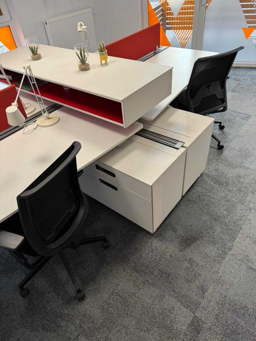 Biurko / Stanowisko biurowe – Steelcase | Stan bardzo dobry