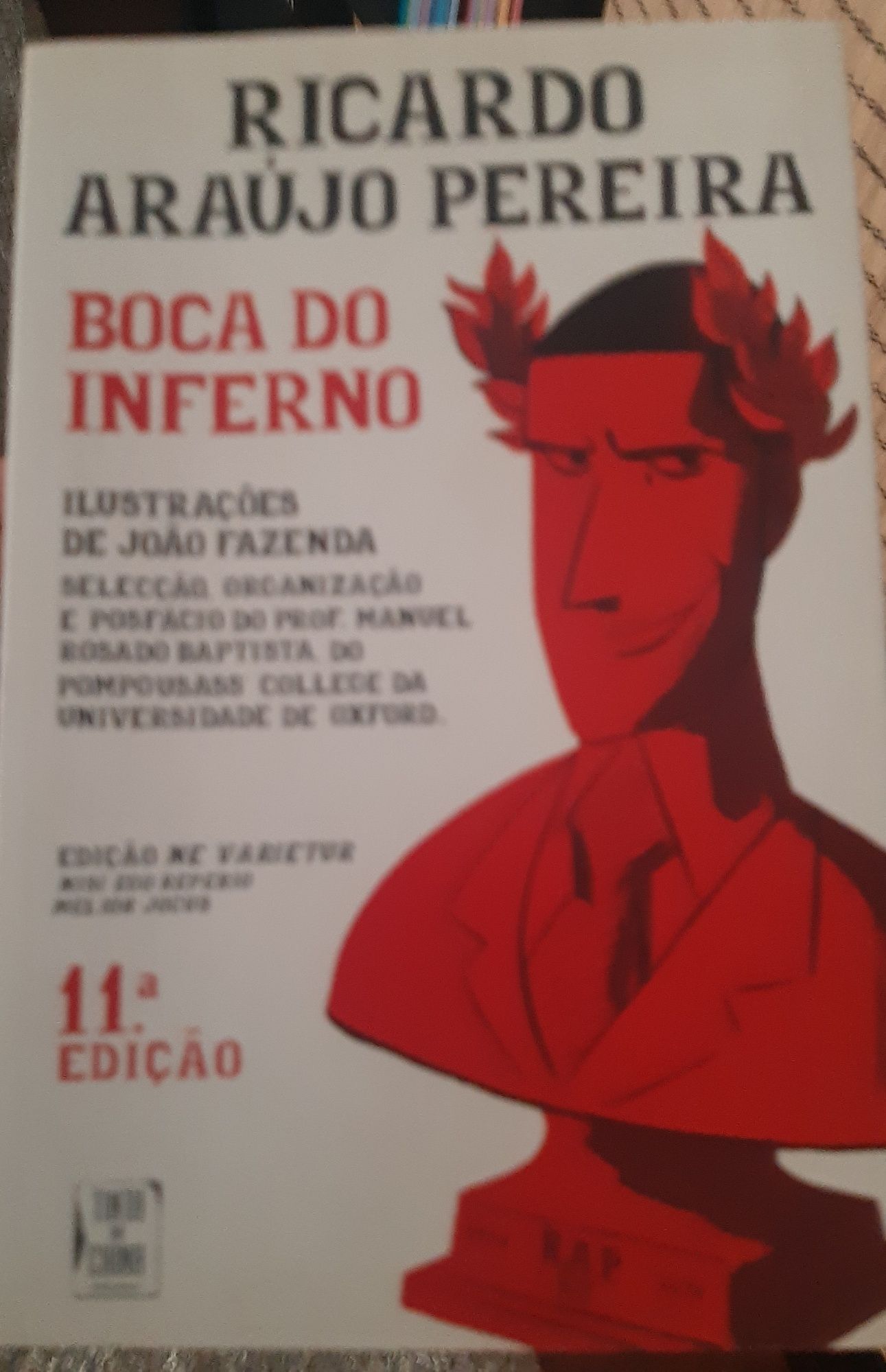 Livro "Boca do Inferno" de Ricardo Araújo Pereira