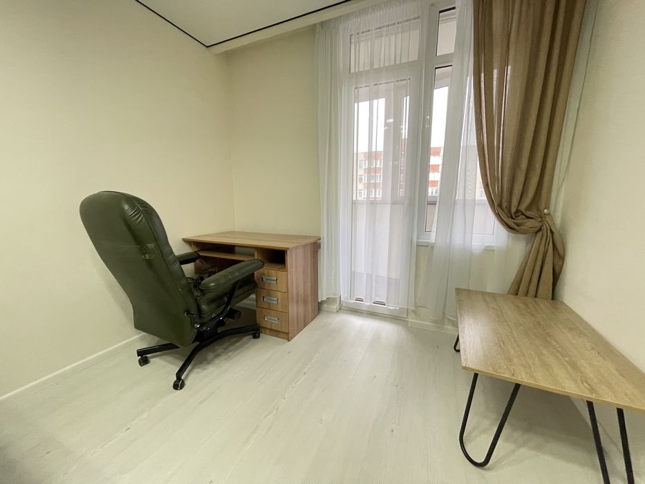 ОРЕНДА 2 кім з кухнею-студією вул. Сахарова