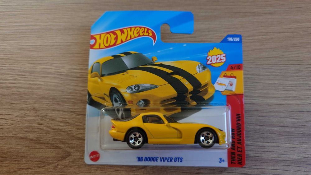 Hot Wheels '96 Dodge Viper GTS