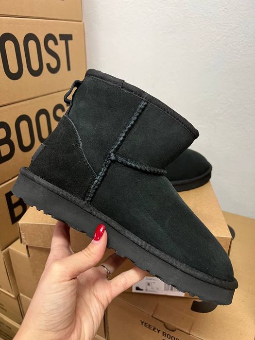 Уггі Чоловічі UGG Mini Black (Замша) Size 41 Новинка