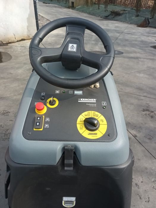 Odkurzacz szczotkowy Karcher CV60/2RS jak nowy, nowe akumulatory