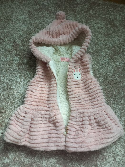 Безрукавка для дівчинки 2роки