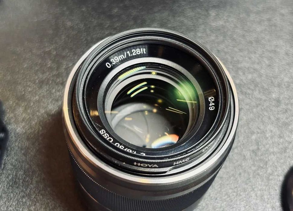 Kamera Sony A6000 + Sony 50mm 1.8 OSS