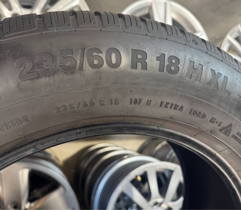 Комплект шин 235 60 R18 Continental WinterContact ts850 ЗИМА