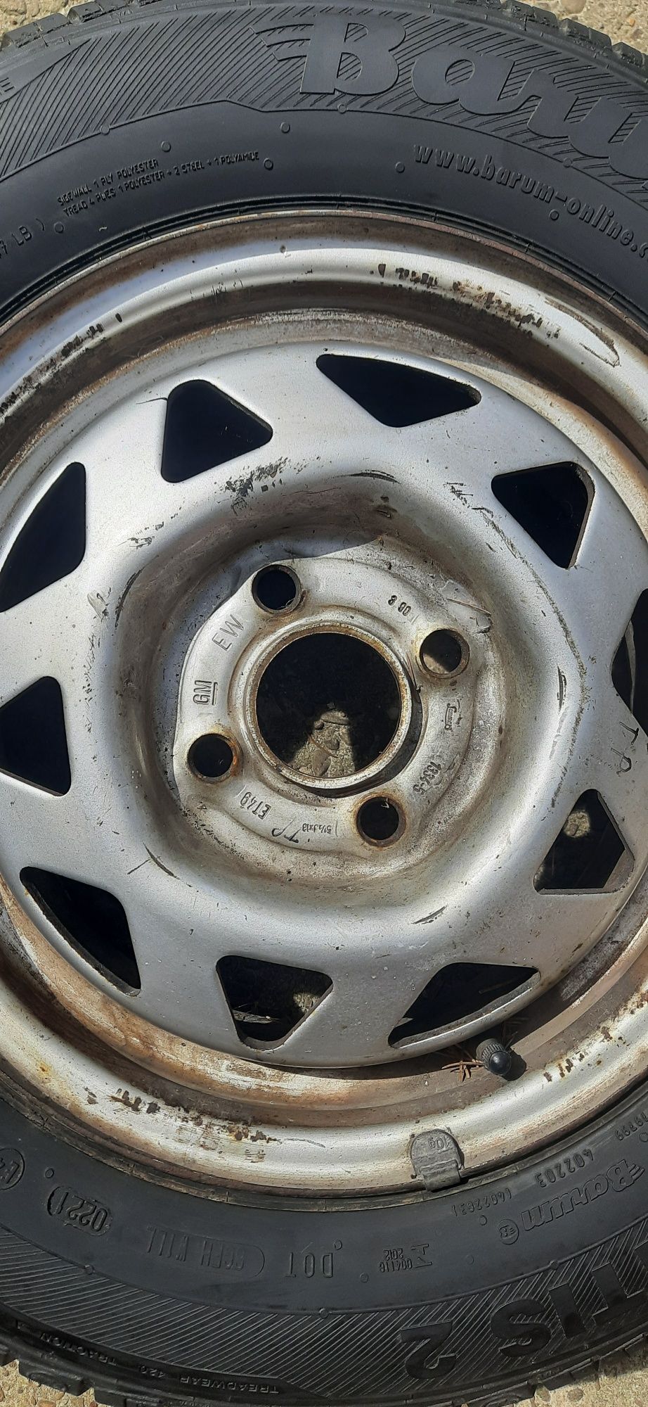 Opony 175/70R14 +felgi