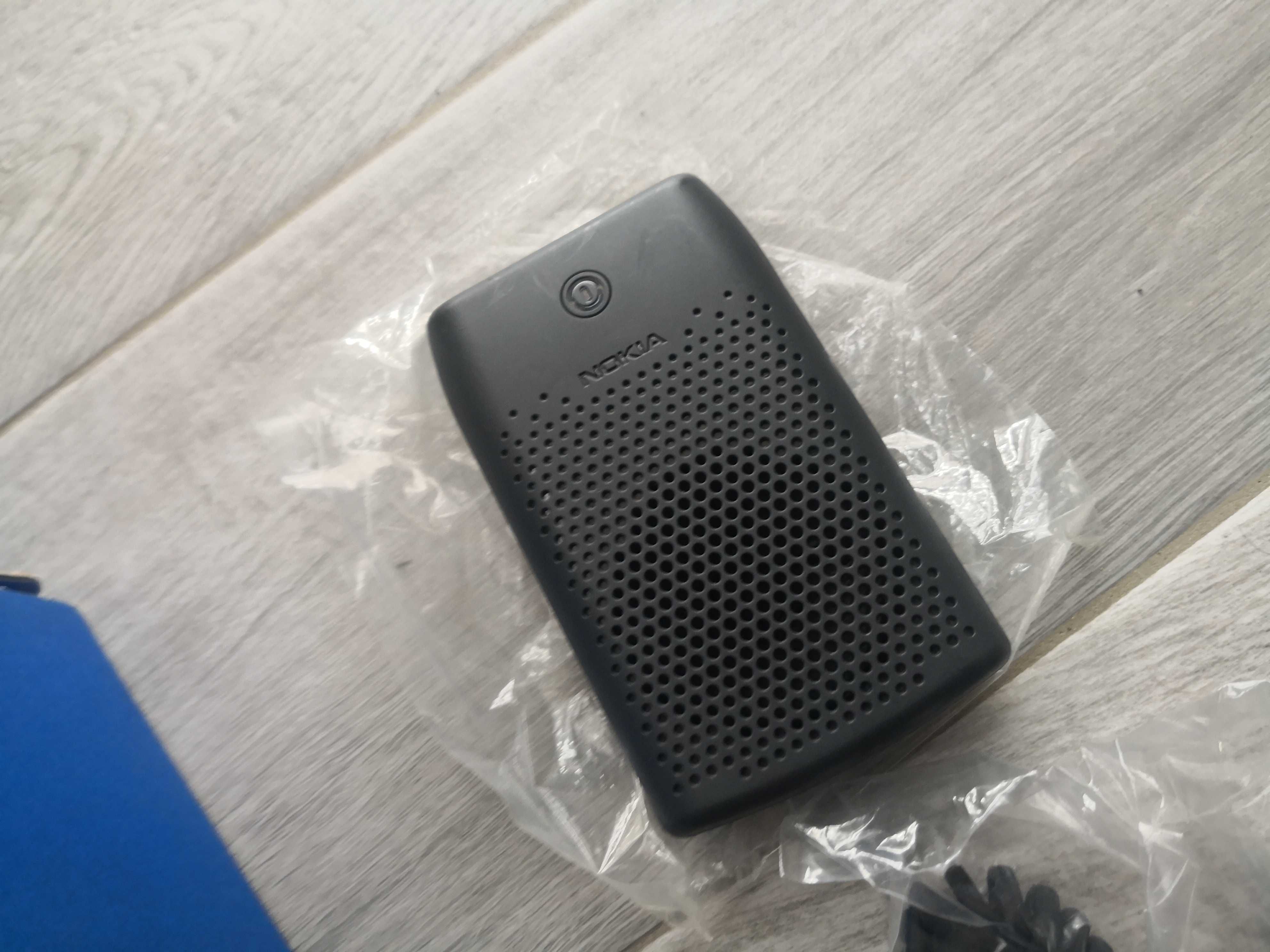 Zestaw głośnomówiący Bluetooth do samochodu