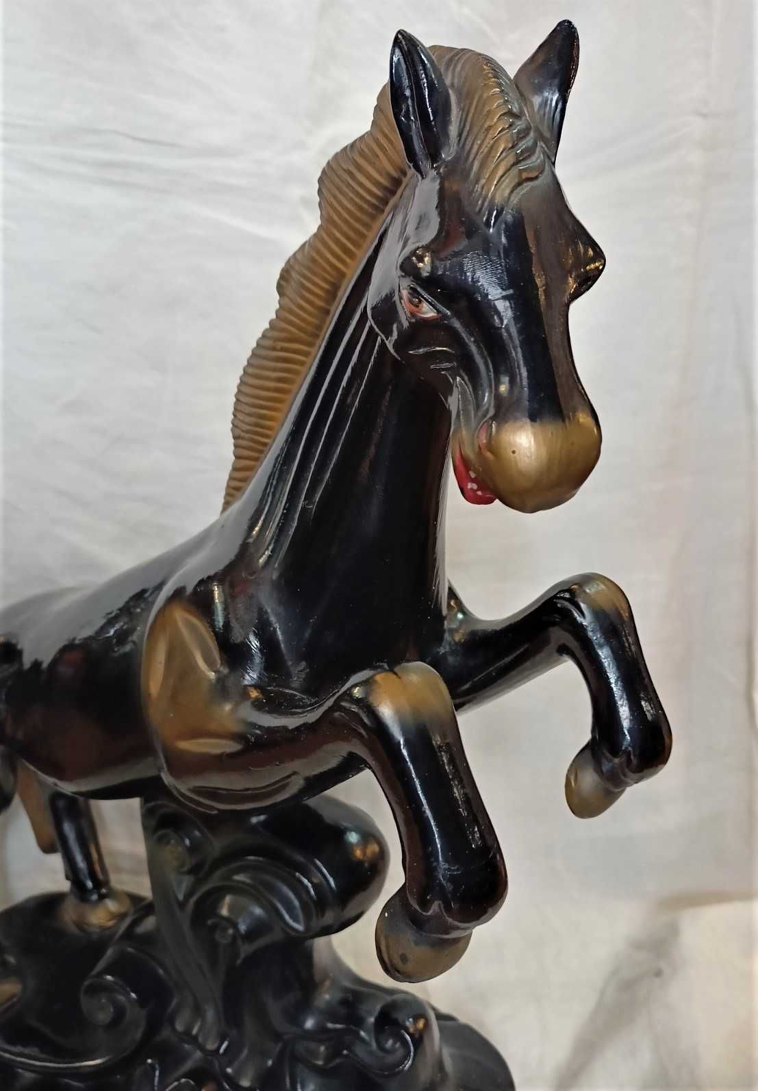 Figura Cavalo Terracota