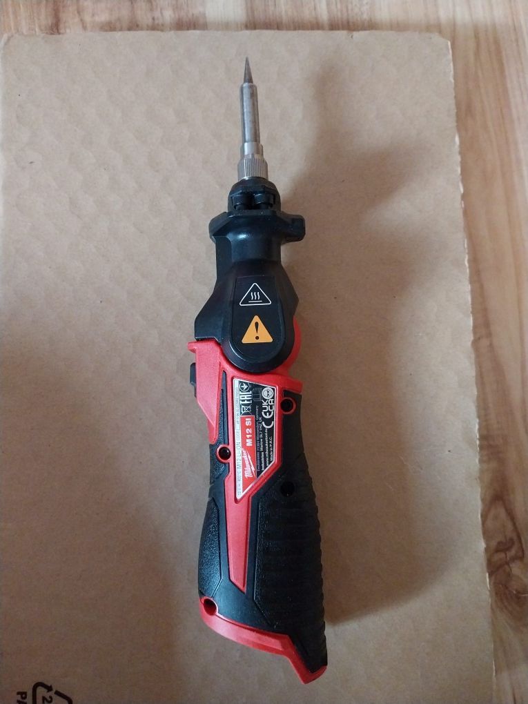 Lutownica Milwaukee M12SI