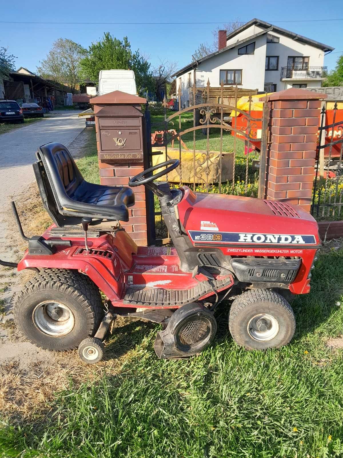 Traktorek kosiarka Honda ht3813