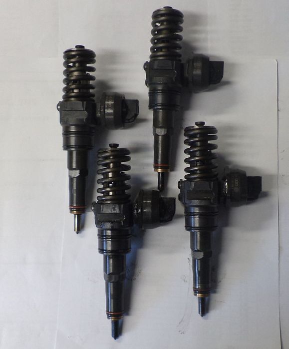 Pompowtrysk AUDI VW SEAT SKODA 038130073J