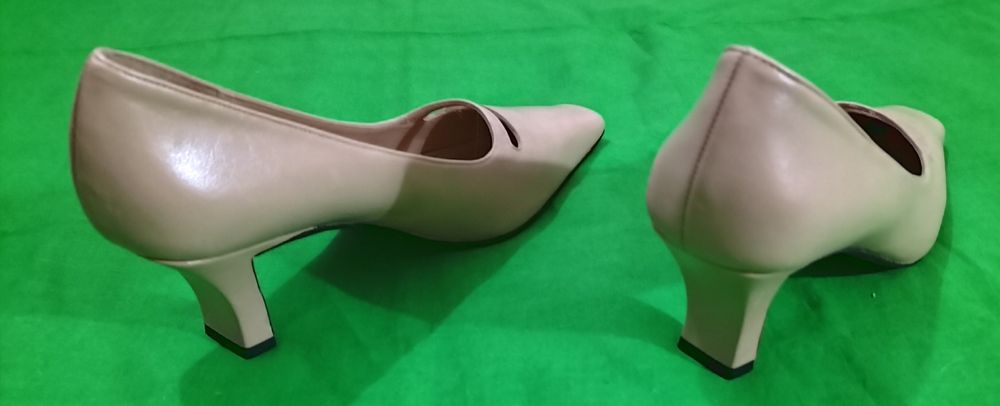 Sapatos de Senhora em Couro
