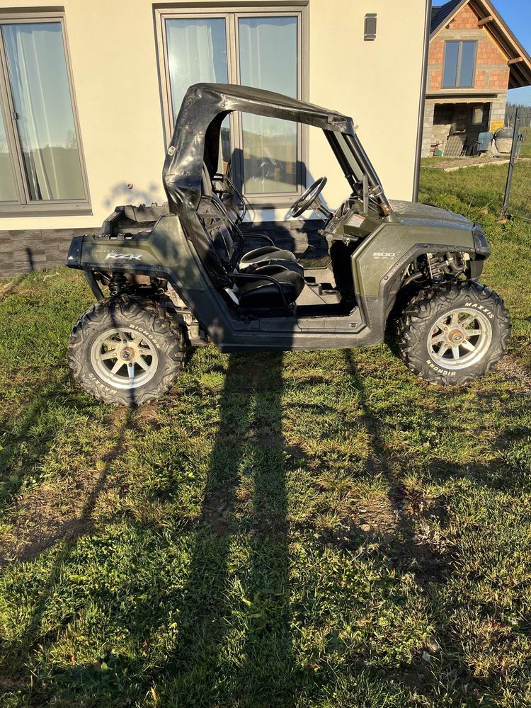 Polaris RZR 800 buggy