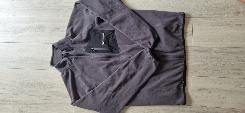 Berghaus  XL.            .