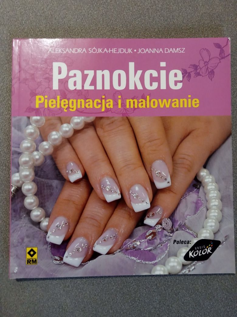 Paznokcie - książka i naklejki do robienia wzorów