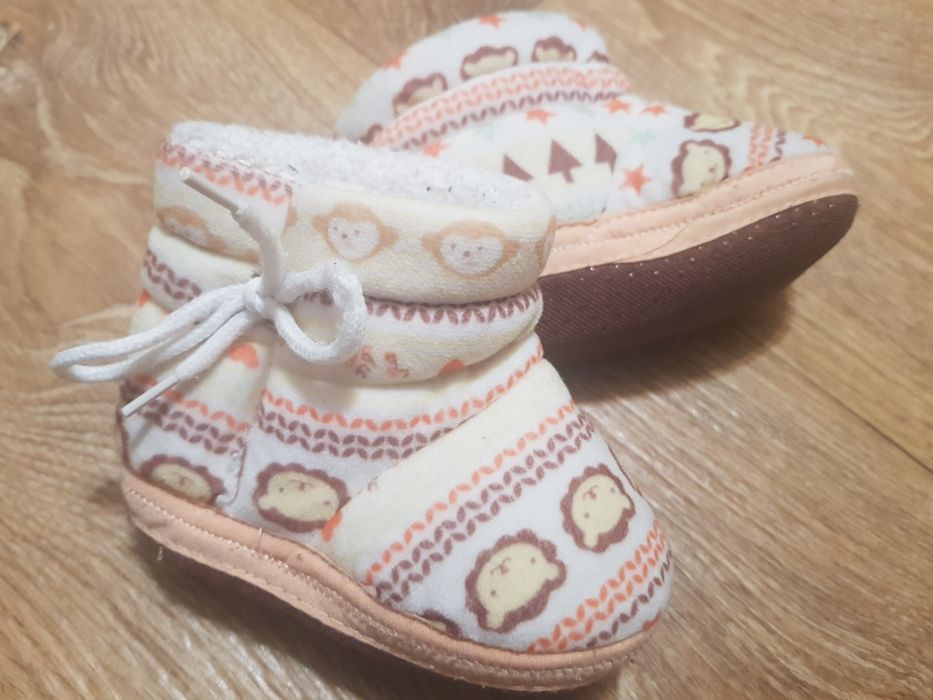 Речі для дівчинки.