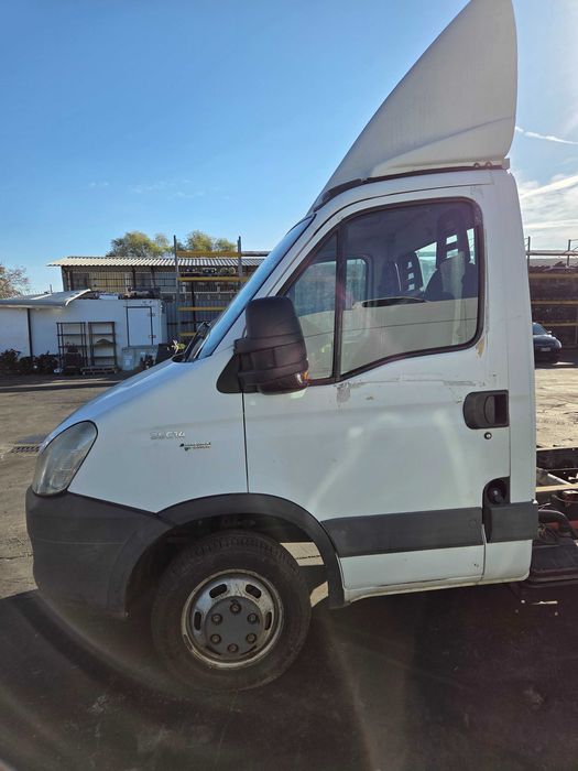 IVECO DAILY III LIFT 05-14r Kompletna kabina