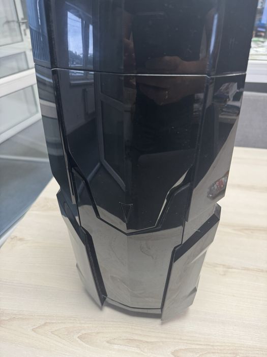 Komputer stacjonarny I5 - 9400F, 1050TI, 8 GB Ram