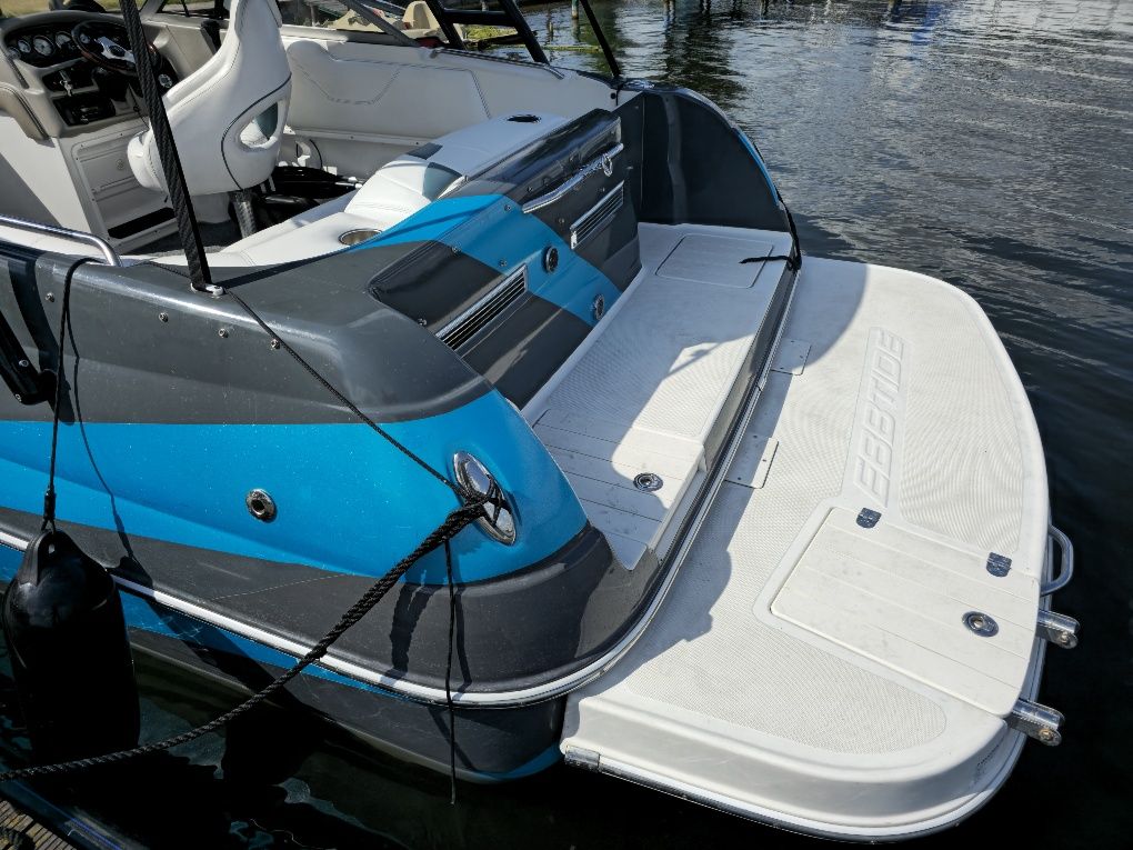 Łódź motorową 5.0 mpi(wtrysk),stan bdb