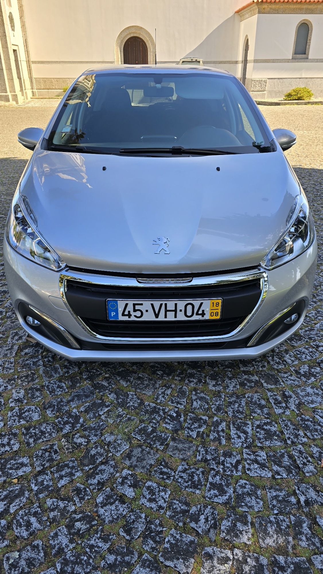 Peugeot 208 1.6Hdi