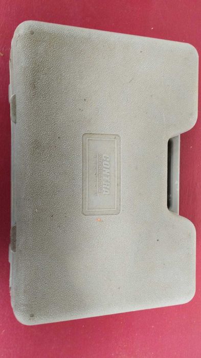 Fresadora de 900 wats, usada