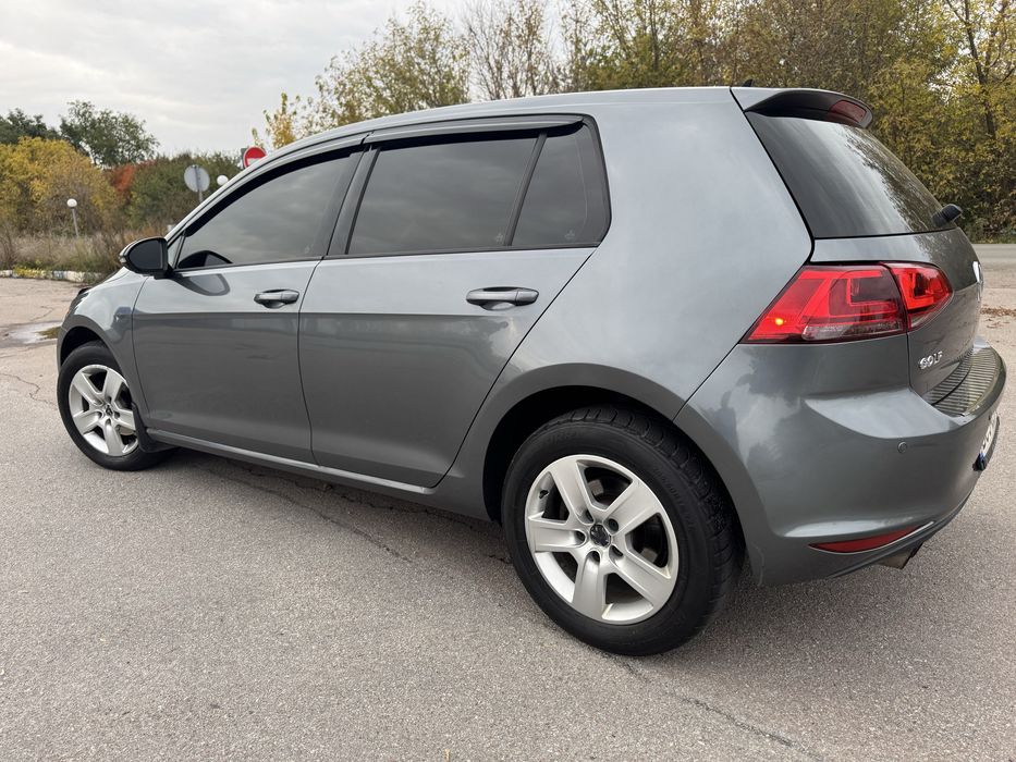 Продам Гольф 14 рік АВТОМАТ