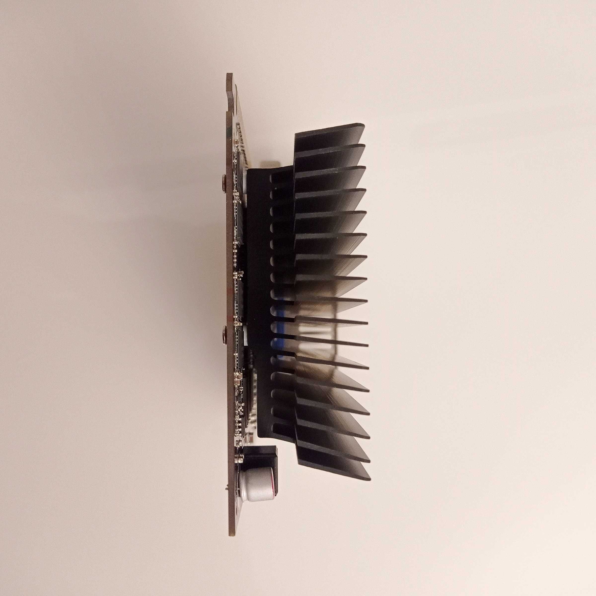 Karta graficzna Nvidia GT220, 1024M sDDR3 128B / sprawna