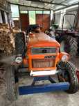 Trator marca Fiat 350