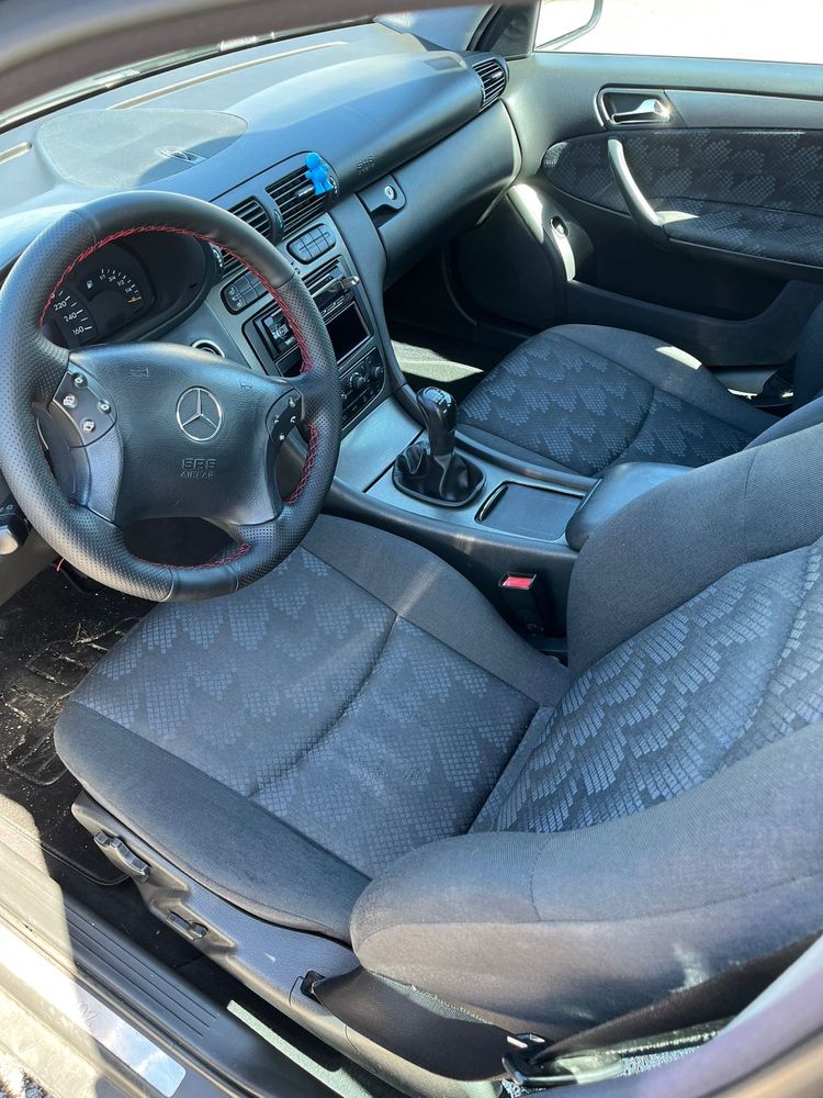 Mercedes C220 Avantgarde 143cv