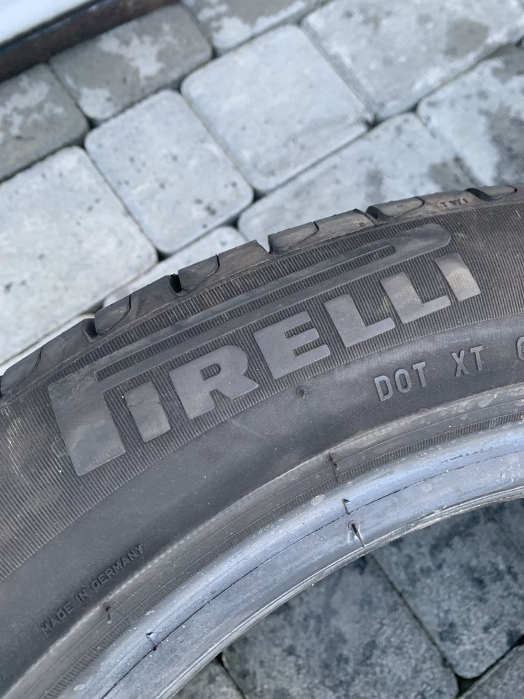 115)Pirelli 245/45/17