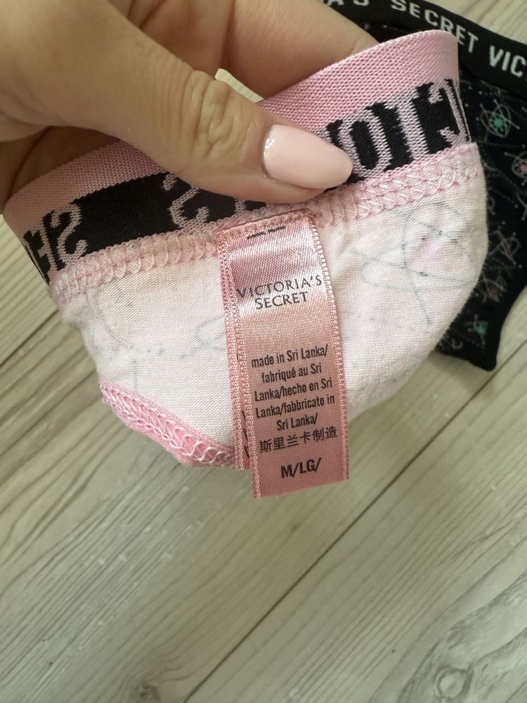 Majtki Victoria’s Secret rozm.M guma logo