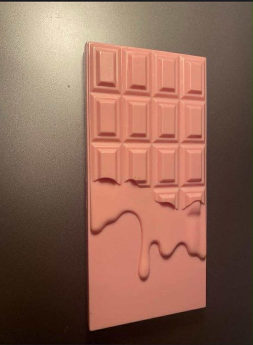 Paletka cieni do powiek Revolution